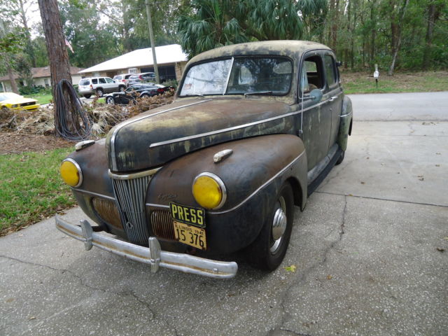1941 Ford Super Deluxe - photo 2