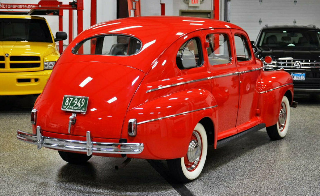 1941 Ford Super Deluxe - photo 11