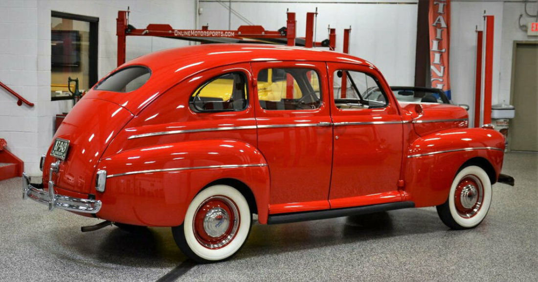 1941 Ford Super Deluxe - photo 7