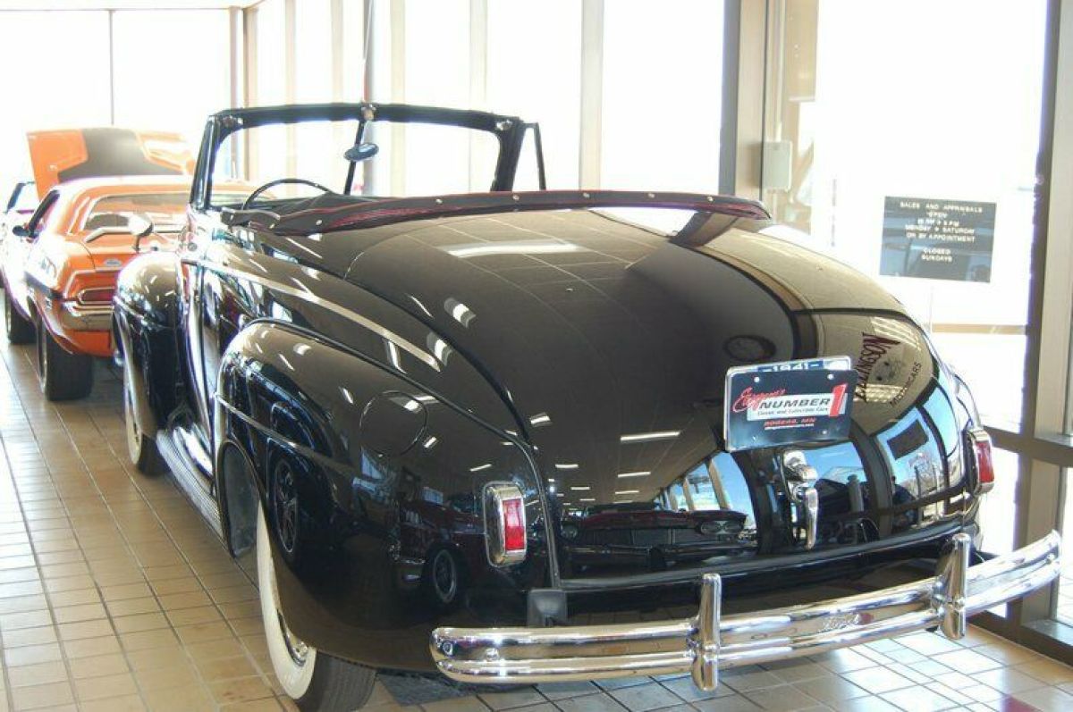1941 Ford Super Deluxe Convertible - photo 11