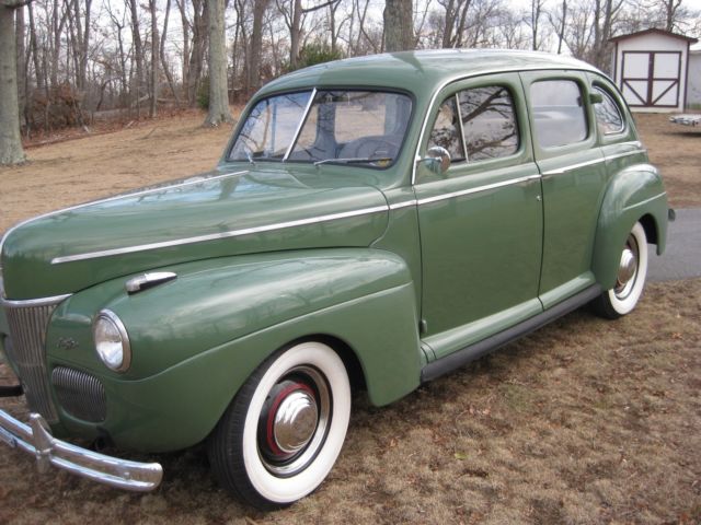 1941 Ford Super Deluxe - photo 2