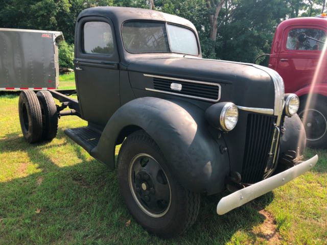 1941 Ford Ton and a half Truck - Runs and Drives but has no title - Parts only! 1941 Ford Other Pickups