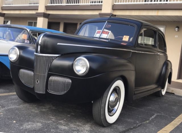 1941 Ford Super Deluxe - photo 2