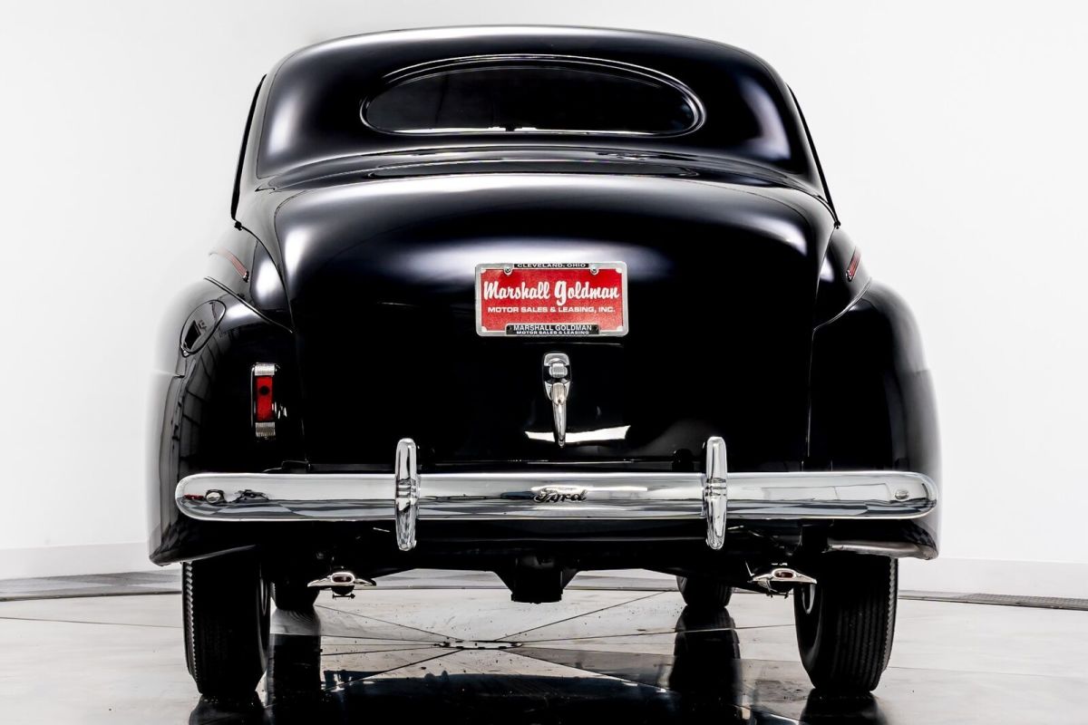 1941 Ford Tudor Special Business Coupe - photo 7