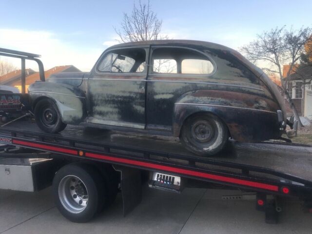 1941 Ford Tudor Master Deluxe