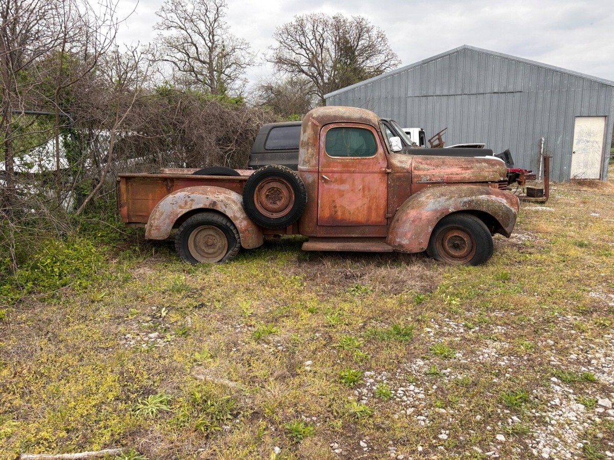 1941 International Harvester 1/2 Ton Pickup - photo 4