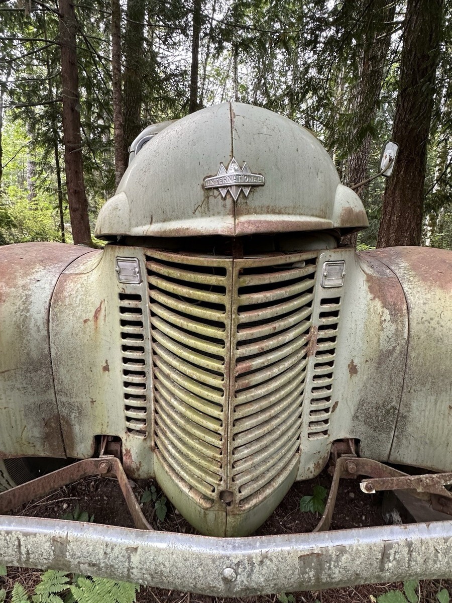 1941 International Harvester K3 - photo 12