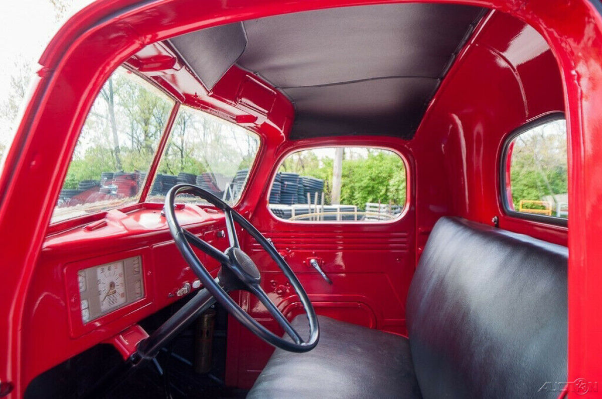 1942 International Harvester KB3 One-ton Pickup Truck - photo 12