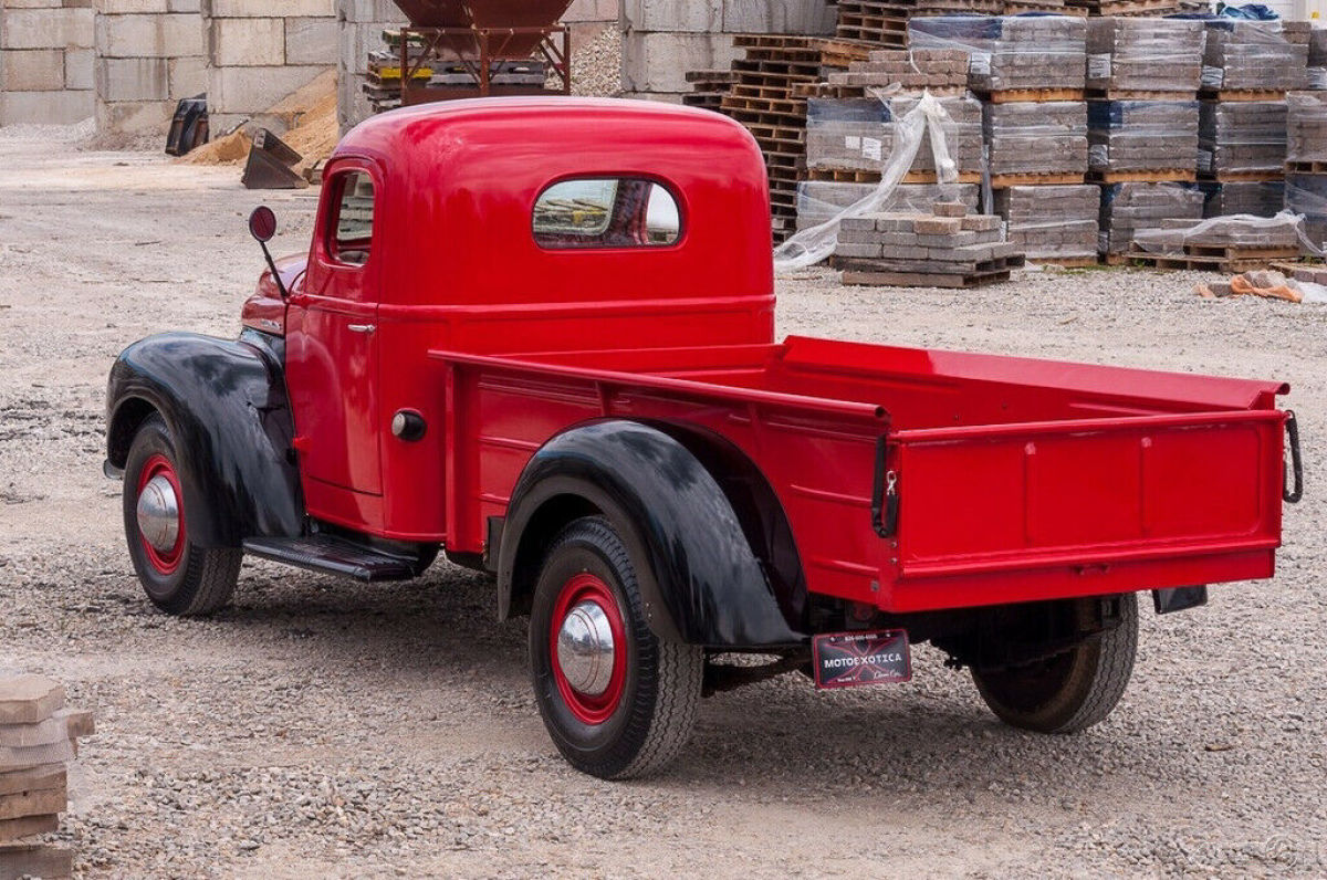 1942 International Harvester KB3 One-ton Pickup Truck - photo 5