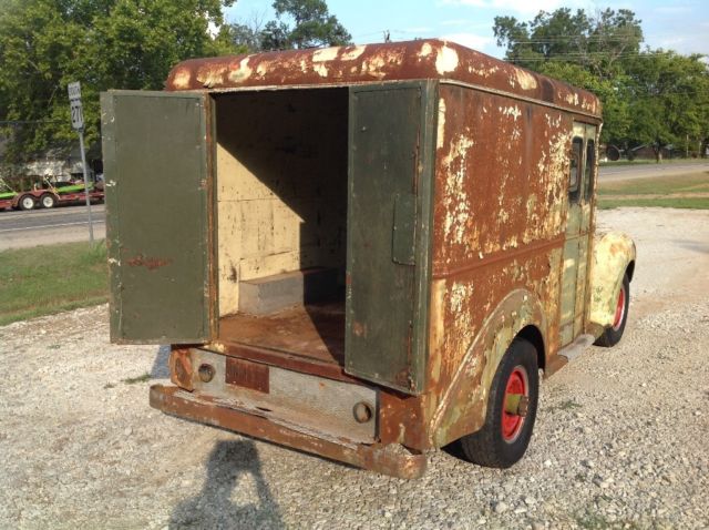 1941 International Harvester Kb-3 bread truck - photo 12