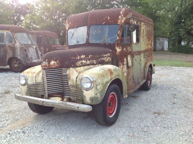 1941 International Harvester Kb-3 bread truck - photo 2