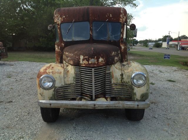 1941 International Harvester Kb-3 bread truck - photo 3