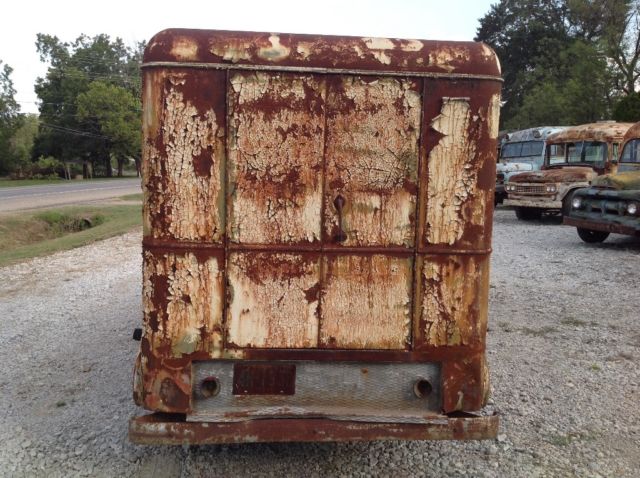 1941 International Harvester Kb-3 bread truck - photo 7