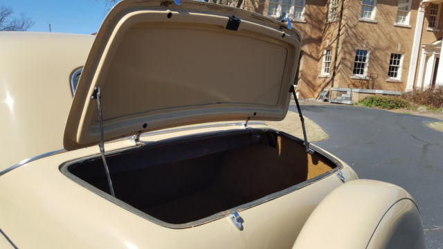 1941 Lincoln Continental - photo 9
