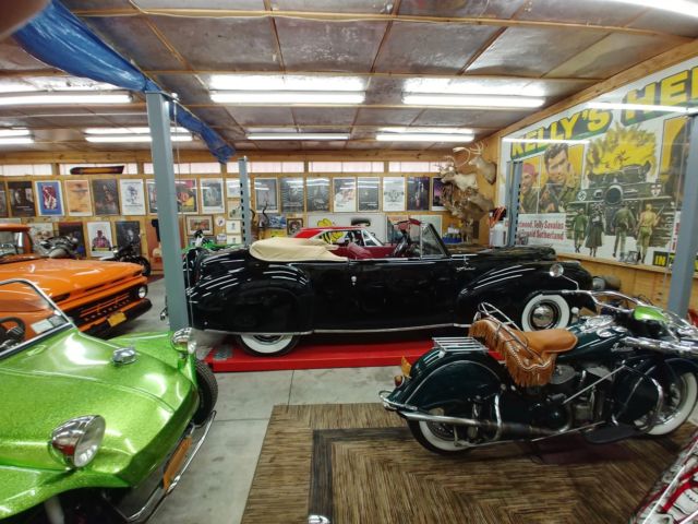 1941 Lincoln Continental - photo 10