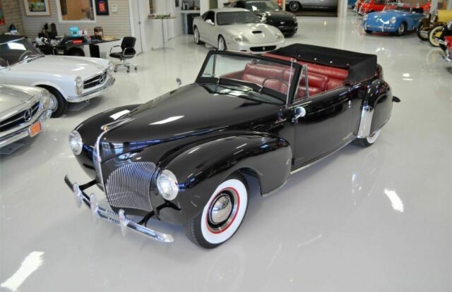 1941 Lincoln Continental --