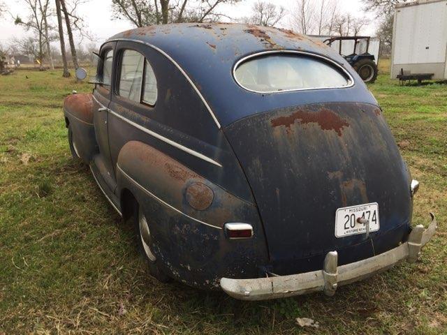 1941 Mercury sedan - photo 11