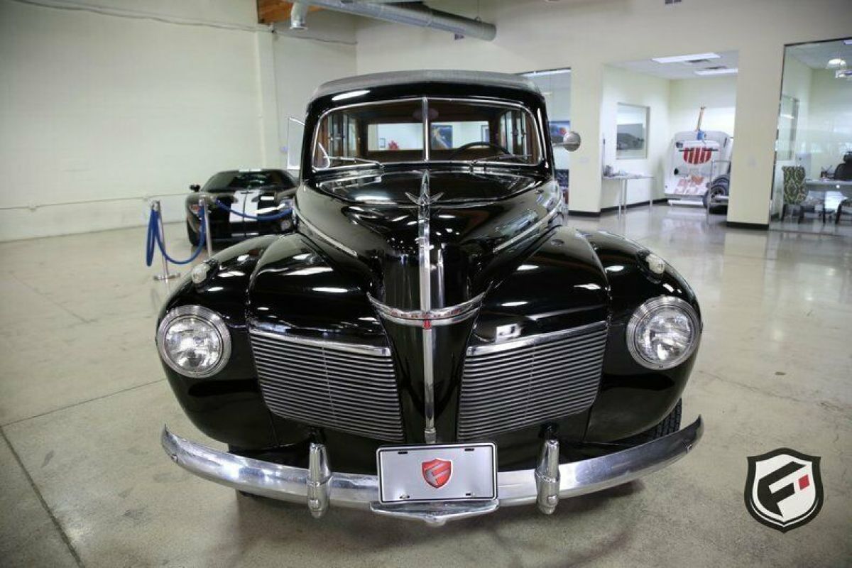 1941 Mercury Eight Woody Station Wagon - photo 8
