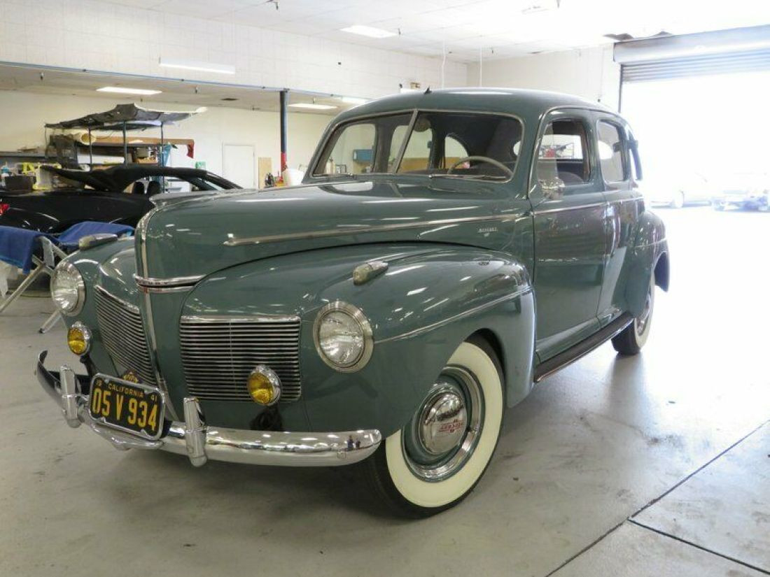 1941 Mercury Sedan - photo 12