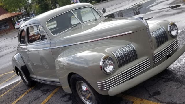 1941 Nash Ambassador 600 coupe