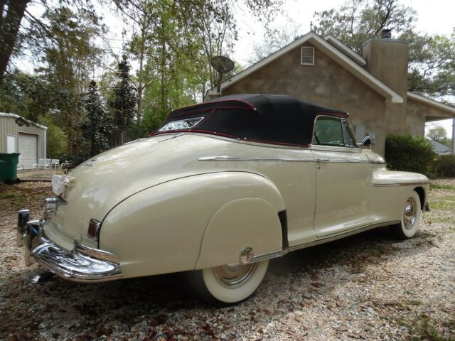 1941 Oldsmobile Series 66 Deluxe