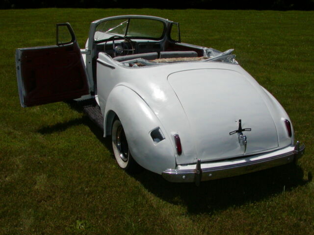 1941 Packard Model 1900 - photo 2