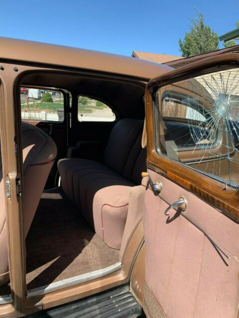 1941 Packard Model 1901 - photo 2