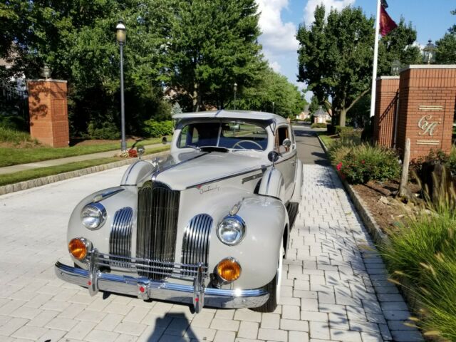 1941 Packard Model 120 C - photo 11