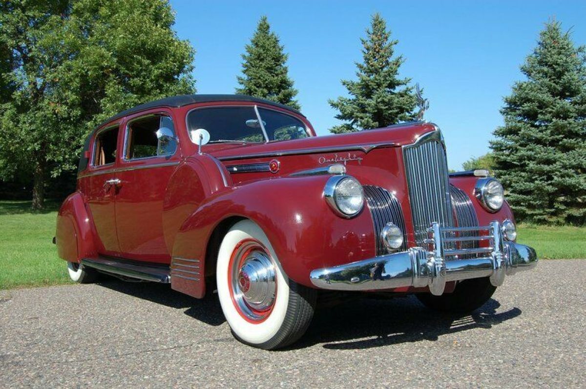 1941 Packard Super Eight 180 Formal Sedan - photo 12