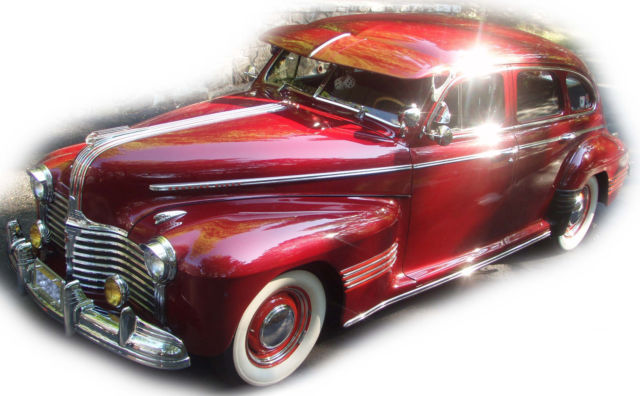 1941 Pontiac Silver Streak Straight 8 Red Antique Collectible GM Original Mint 1941 Pontiac Silver Streak