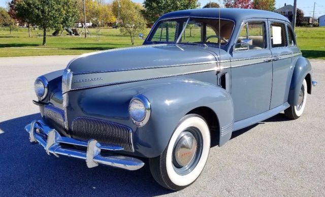 1941 Studebaker Commander 4DR - photo 2