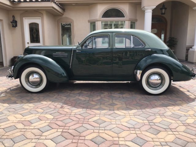 1941 Graham Hollywood cord - photo 3