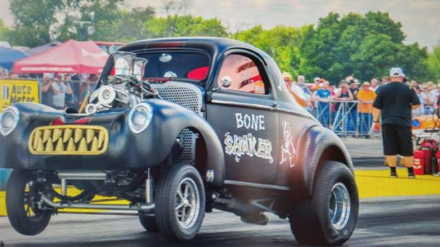 1941 Willys Coupe - photo 2