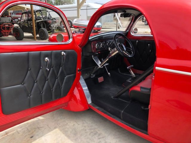 1941 Willys - photo 2
