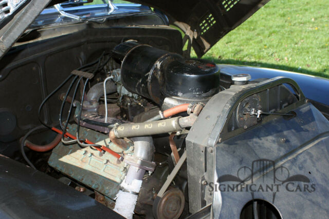 1941 Cadillac Series 62 Sedan - photo 12