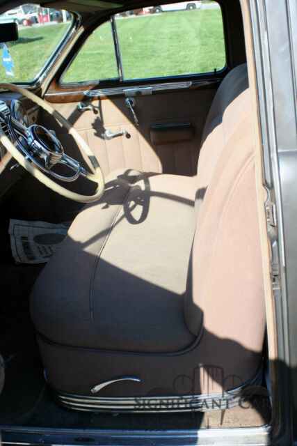 1941 Cadillac Series 62 Sedan - photo 7