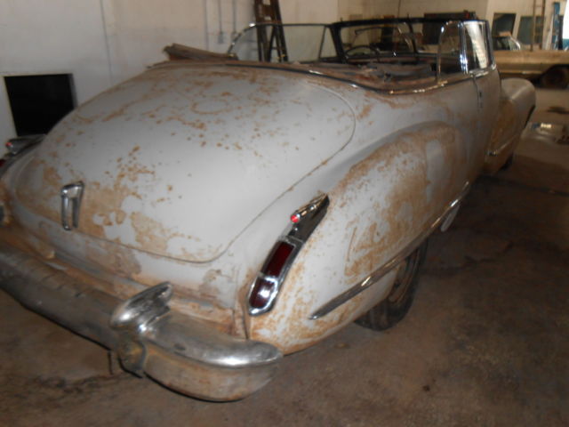 1942 Cadillac 62 SERIES CONVERTIBLE - photo 2