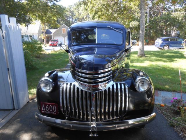 1942 Chevrolet 3/4 ton panel truck - photo 2