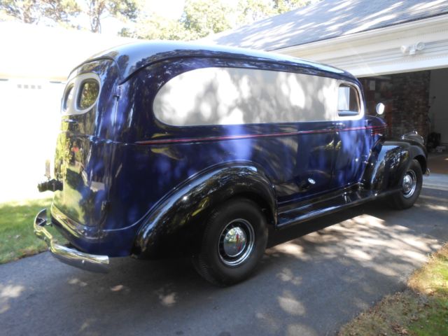 1942 Chevrolet 3/4 ton panel truck - photo 5