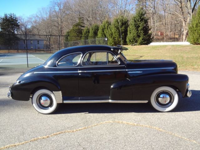 1942 Chevrolet 5 Passenger Coupe Coupe - photo 2