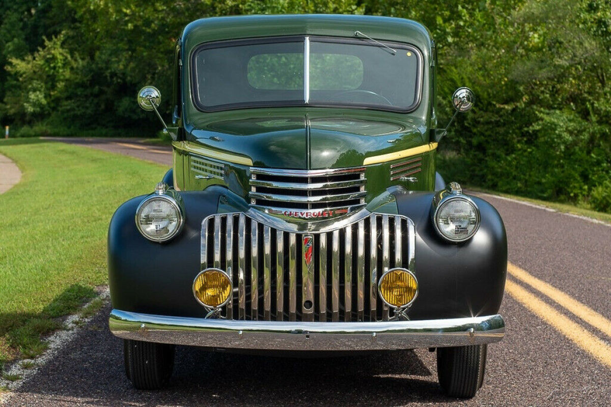 1942 Chevrolet Truck Art Deco Half-ton Pickup - photo 3