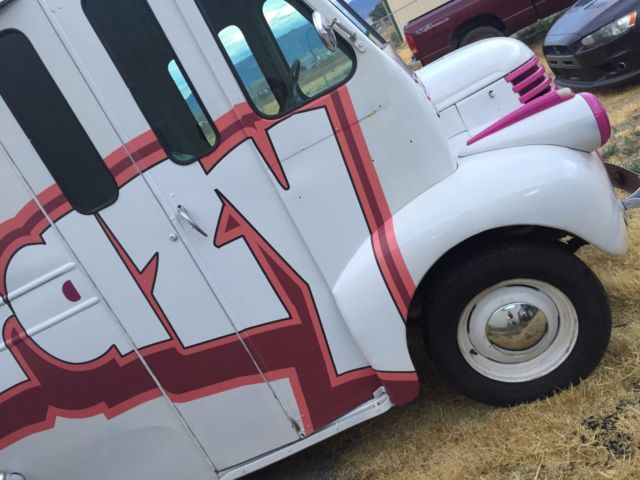 1942 Other Makes Divco Delivery Van, Milk Truck, Panel Van - photo 6