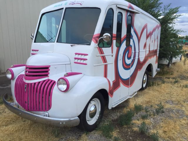 1942 Chevrolet Divco Driver Seat Open Van - photo 7