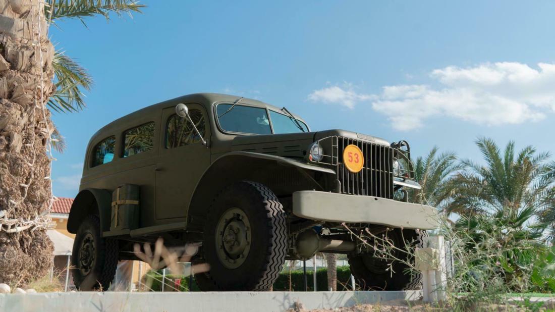 1942 Dodge Power Wagon WC53 - photo 6