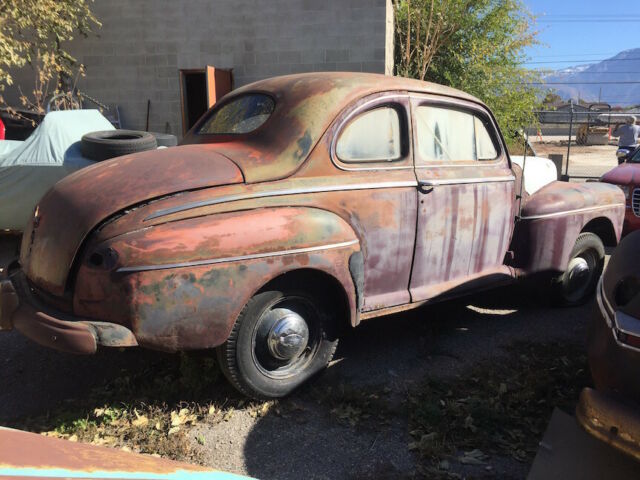 1942 Ford Deluxe - photo 4