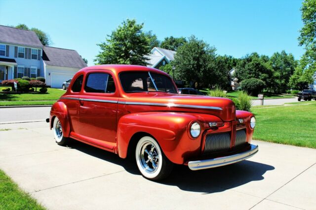 1942 Ford Deluxe SHOW QUALITY FRAME OFF RESTORATION