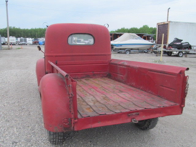1942 International Harvester K-2 Longbox Pickup - photo 5