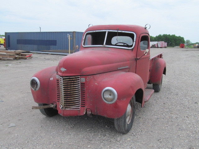 1942 International Harvester K-2 Longbox Pickup - photo 9