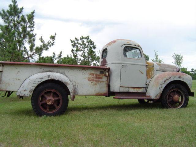 1942 International Harvester K4 PIckup Original - photo 2