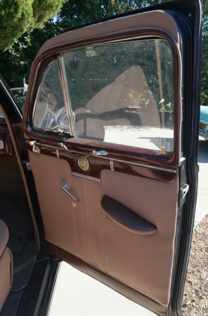 1942 Lincoln Other Zephyr Sedan V12 Overdrive - photo 9